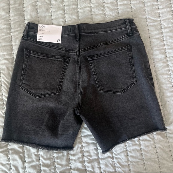 NWT Frayed Boyfriend Shorts in Washed Black Wash size 4 - Picture 3 of 5